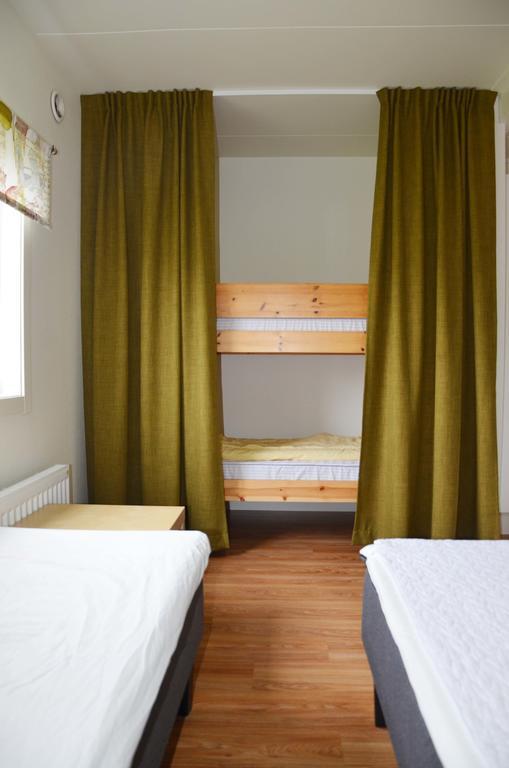 Apelvikstrand Semesterlagenheter Aparthotel Varberg Habitación foto