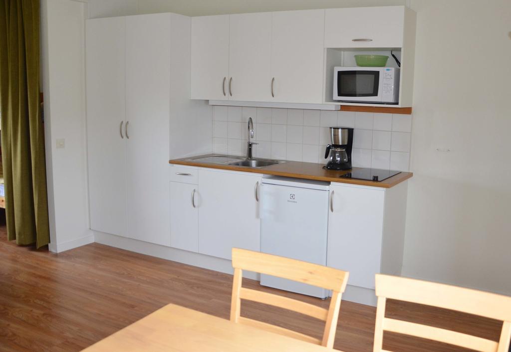 Apelvikstrand Semesterlagenheter Aparthotel Varberg Habitación foto